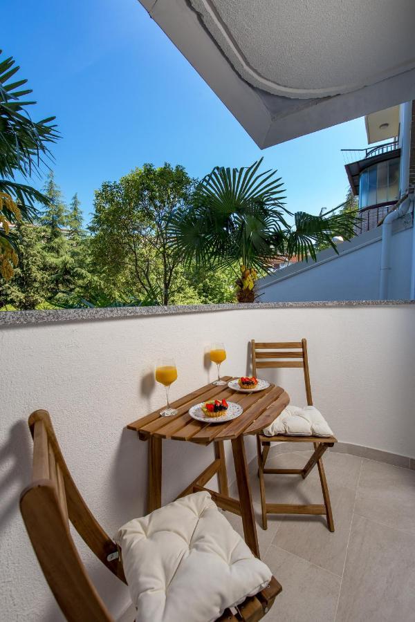 Modern Apartment Di Piu With Free 20M2 Garage Parking Rijeka Exterior foto