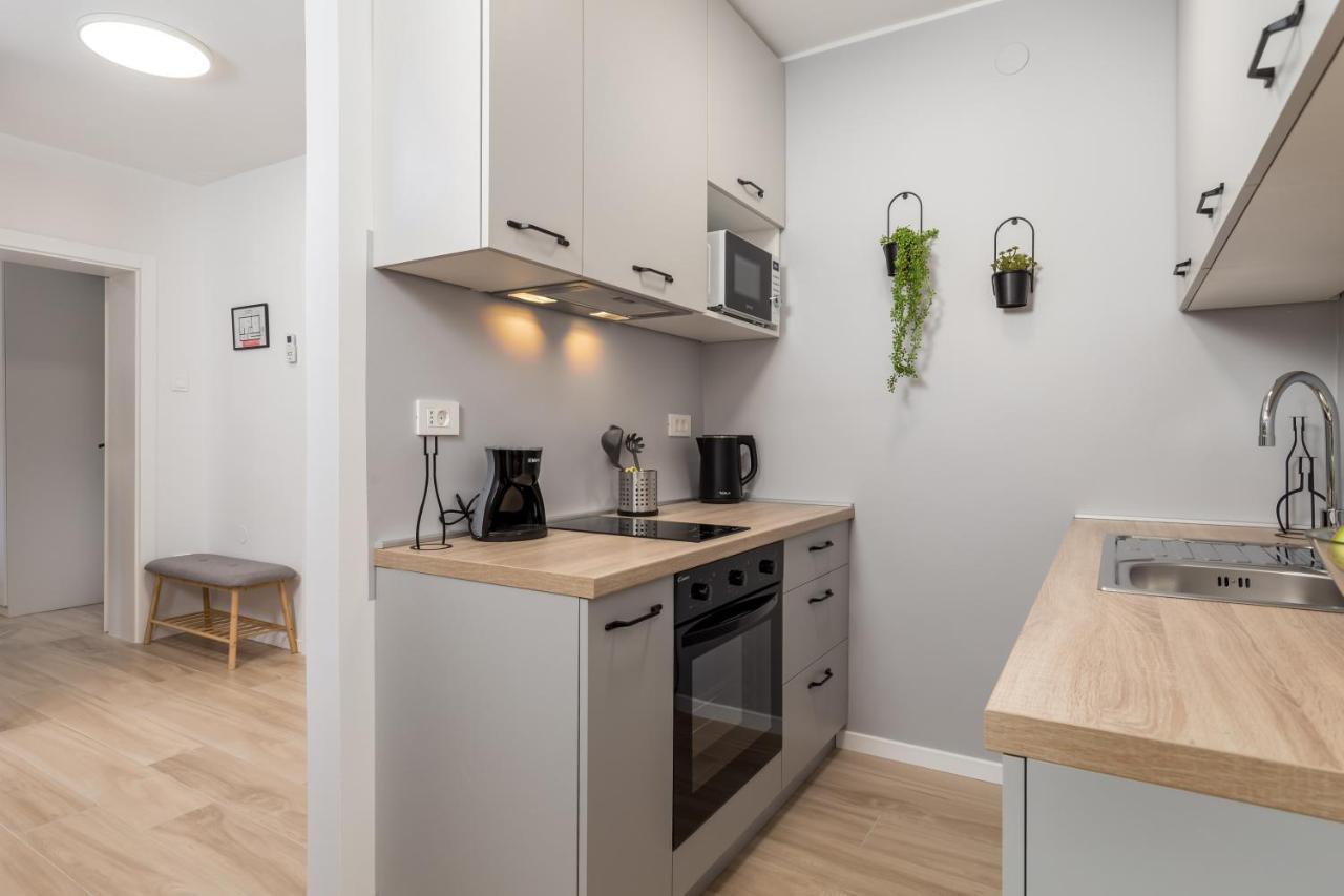 Modern Apartment Di Piu With Free 20M2 Garage Parking Rijeka Exterior foto